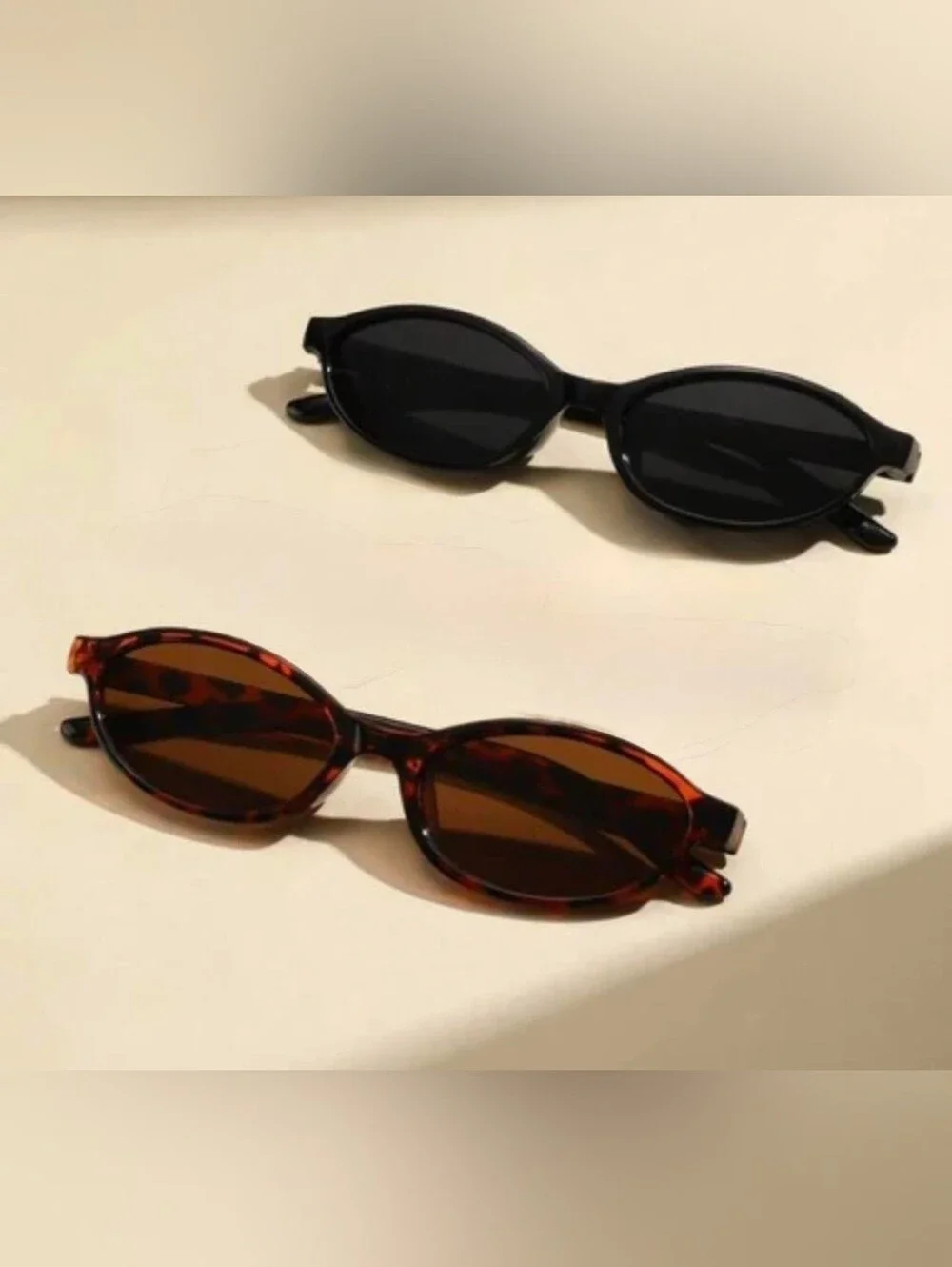Classic Oval Sunglasses - Black & Tortoiseshell